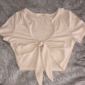 Cropped front tie shirt